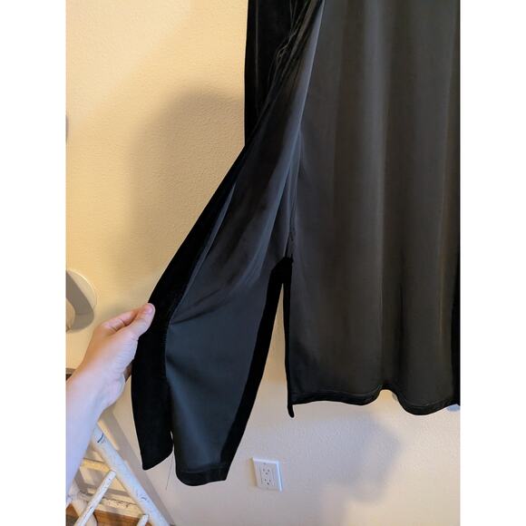 Vintage ronni Nicole black velvet cardigan size 8 - Picture 5 of 6